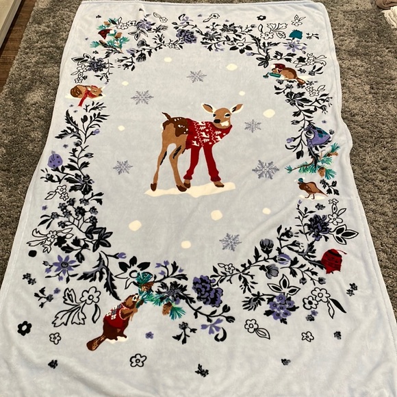 Vera Bradley Other - Blue Vera Bradley Plush Fleece Throw Blanket